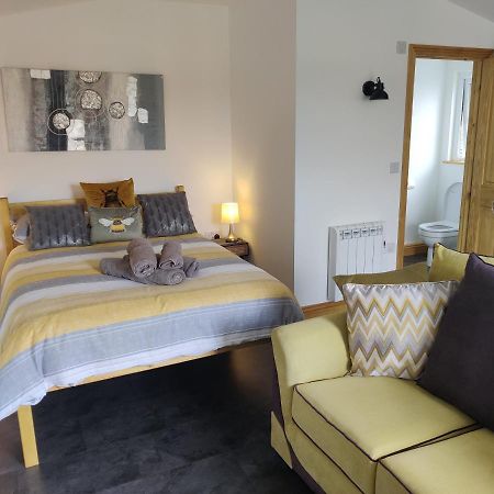 Bumble Bee Cabin Bootle  Zewnętrze zdjęcie