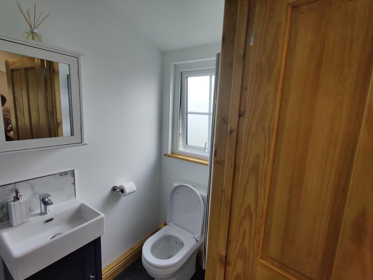 Bumble Bee Cabin Bootle  Zewnętrze zdjęcie